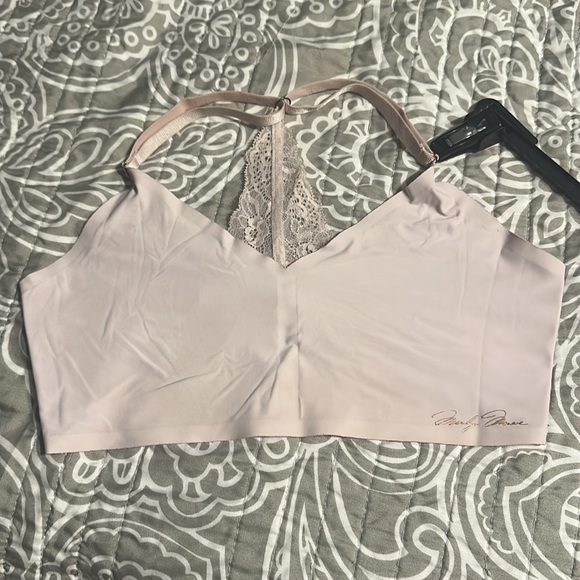 Marylin Monroe very soft light pink size L lace bralette - Picture 2 of 3